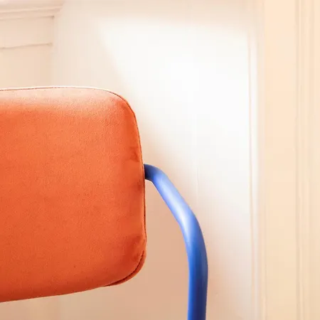 Saturdays - Central, Sleep Easy 게스트하우스