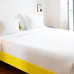 Saturdays Hostel Lisbon